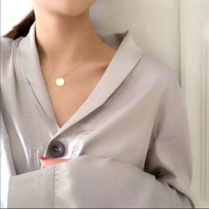 Thin slice necklace